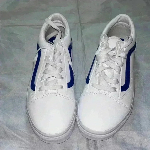 NWOT leather van sneakers 👟 - Picture 1 of 6